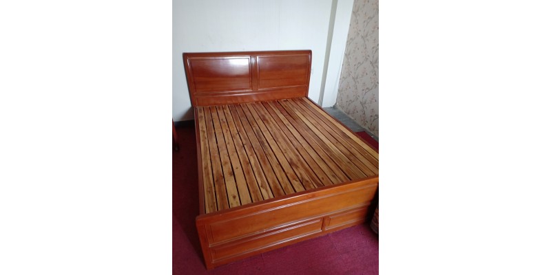 Thanh lý giường gỗ 1m6 x 2m