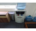 Thanh Lý Cây Nước Nóng Lạnh Cũ