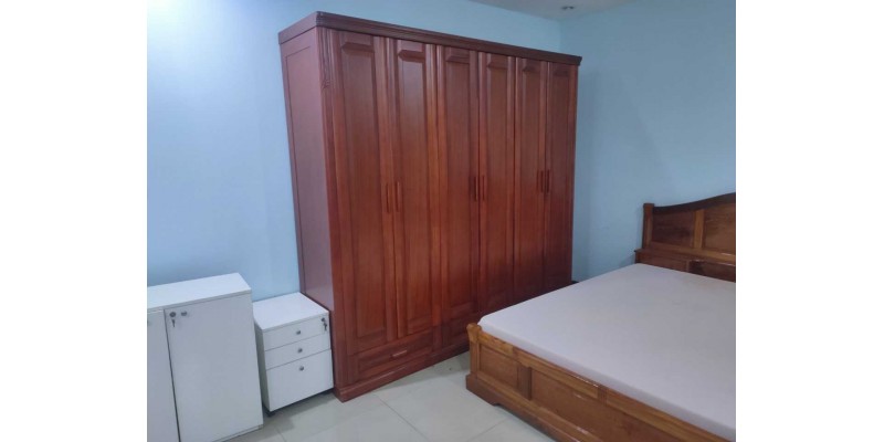 THANH LÝ TỦ QUẦN ÁO 6 CÁNH GỖ TỰ NHIÊN GIÁ RẺ