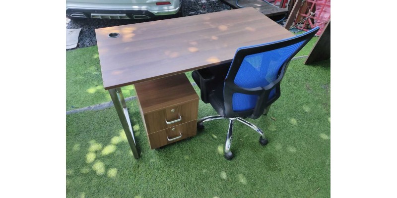 Combo bàn ghế văn phòng thanh lý giá rẻ TPHCM