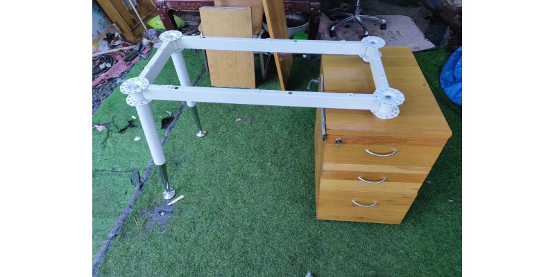 Thanh lý bàn làm việc gỗ sồi Mỹ giá rẻ
