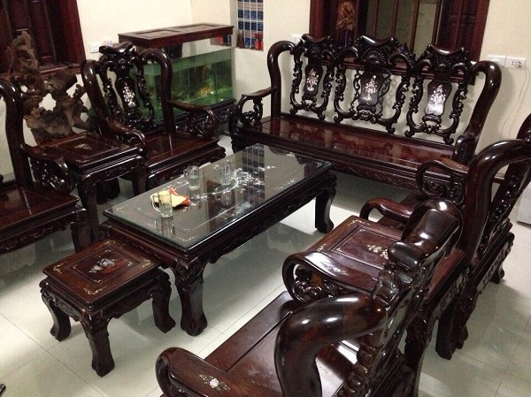 Thu mua bàn ghế cũ giá cao tại TPHCM